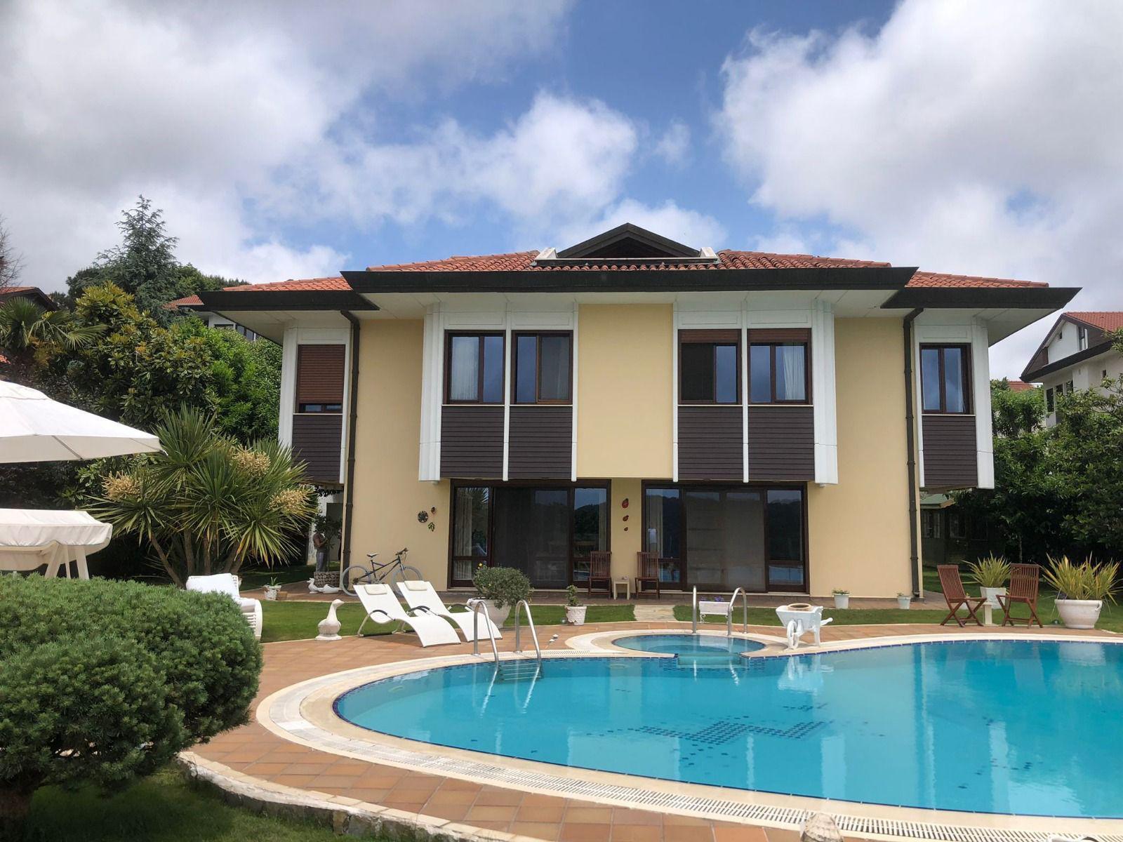 Sarıyer Sedat Kent Satılık ULTRA LÜX VİLLA